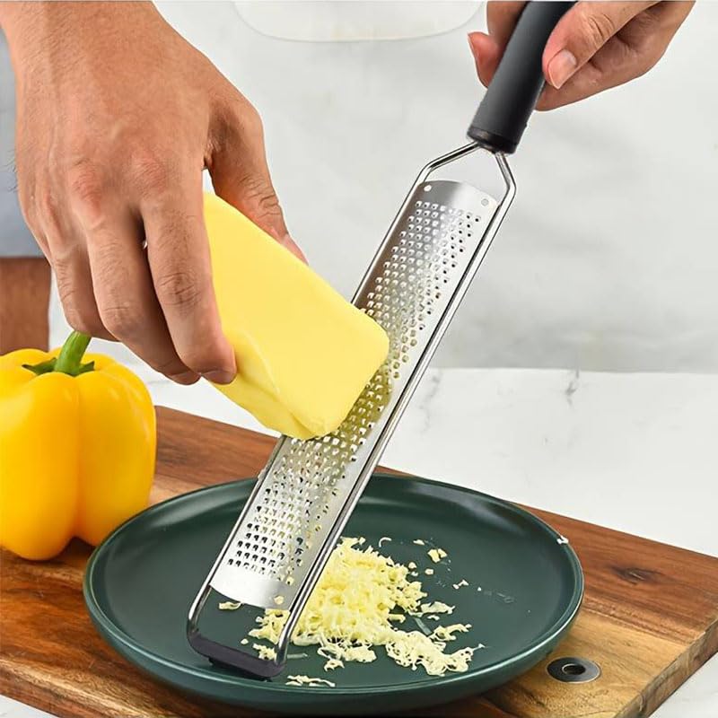 Grattugia formaggio manuale lama fine - Manico antiscivolo