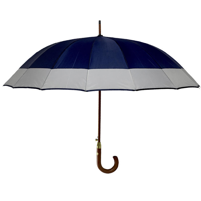 Ombrello grande a 10 costole automatico aperto vicino ombrello da